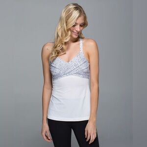 Lululemon Wrap It Up Tank in Dottie Dash White Black Size 6